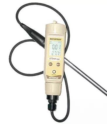 FieldScout – Professzionális talaj EC mérő 20 cm szondával, azonnali eredményekkel